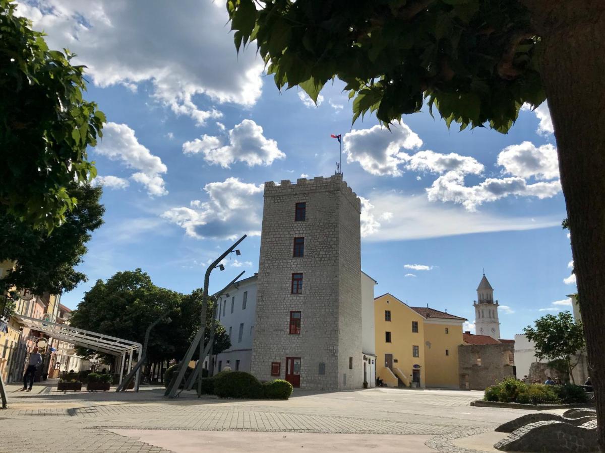 Loft-beach-apartments Ratko Appartement