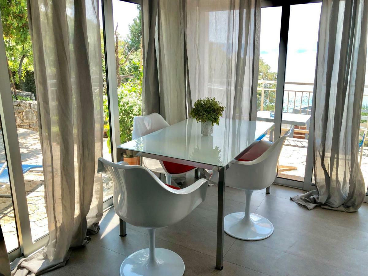 Apartment Loft-beach-apartments Ratko Novi Vinodolski