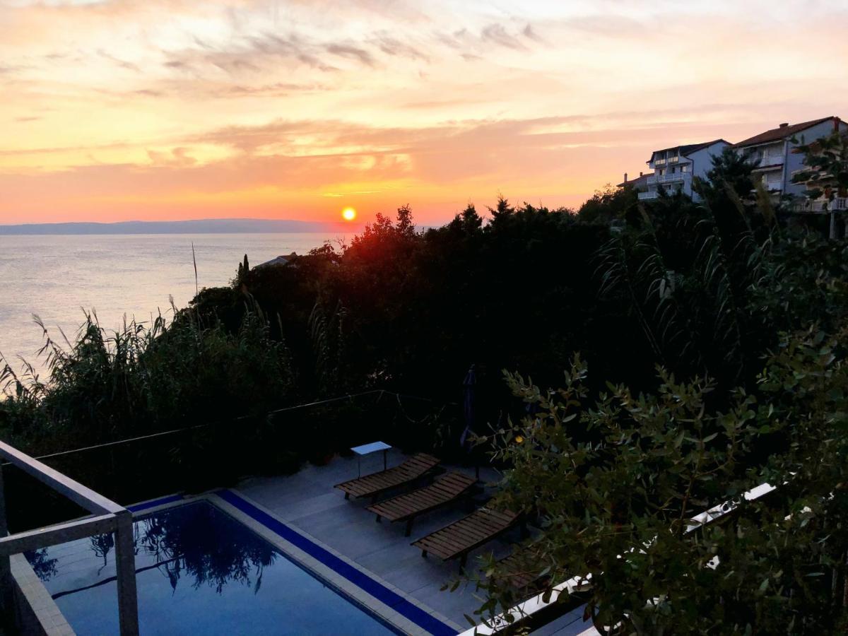 Loft-beach-apartments Ratko Apartment